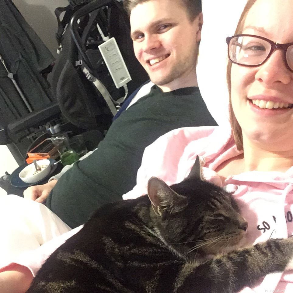 Efter att Dave blev dödssjuk vid 25 års ålder adopterade han och hans partner, Olivia, Monty från Cats Protection. Olivia tror att Monty hjälpte dem att klara av deras mörkaste dagar.