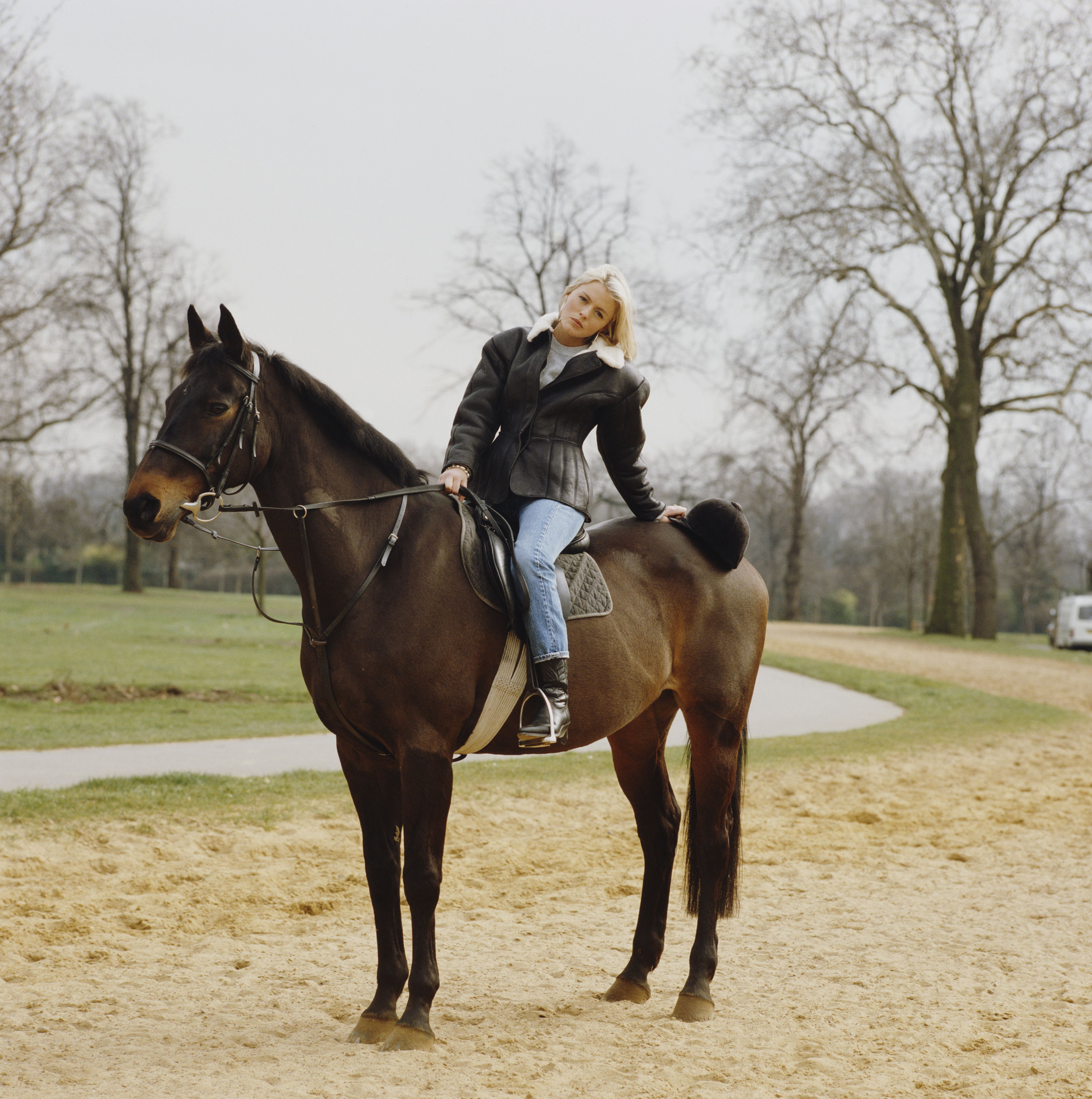 Hur du väljer rätt engelsk omkrets för din häst