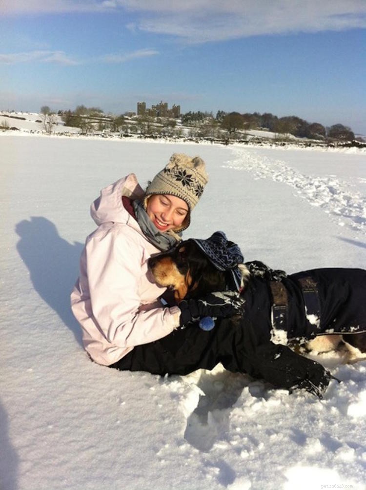 Hoe zorg je voor je hond in de winter met dierenarts Hannah Capon