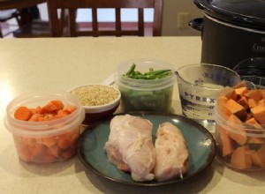 Recette :Nourriture pour chiens en mijoteuse au poulet et aux légumes