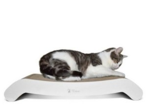 PetFusion Flip Lounge Cat Scratcher Review: Dual‑Use Lounger & Scratcher